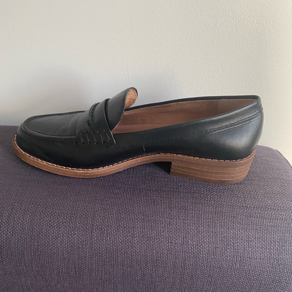 Madewell Black Leather Loafers - Picture 13 of 16
